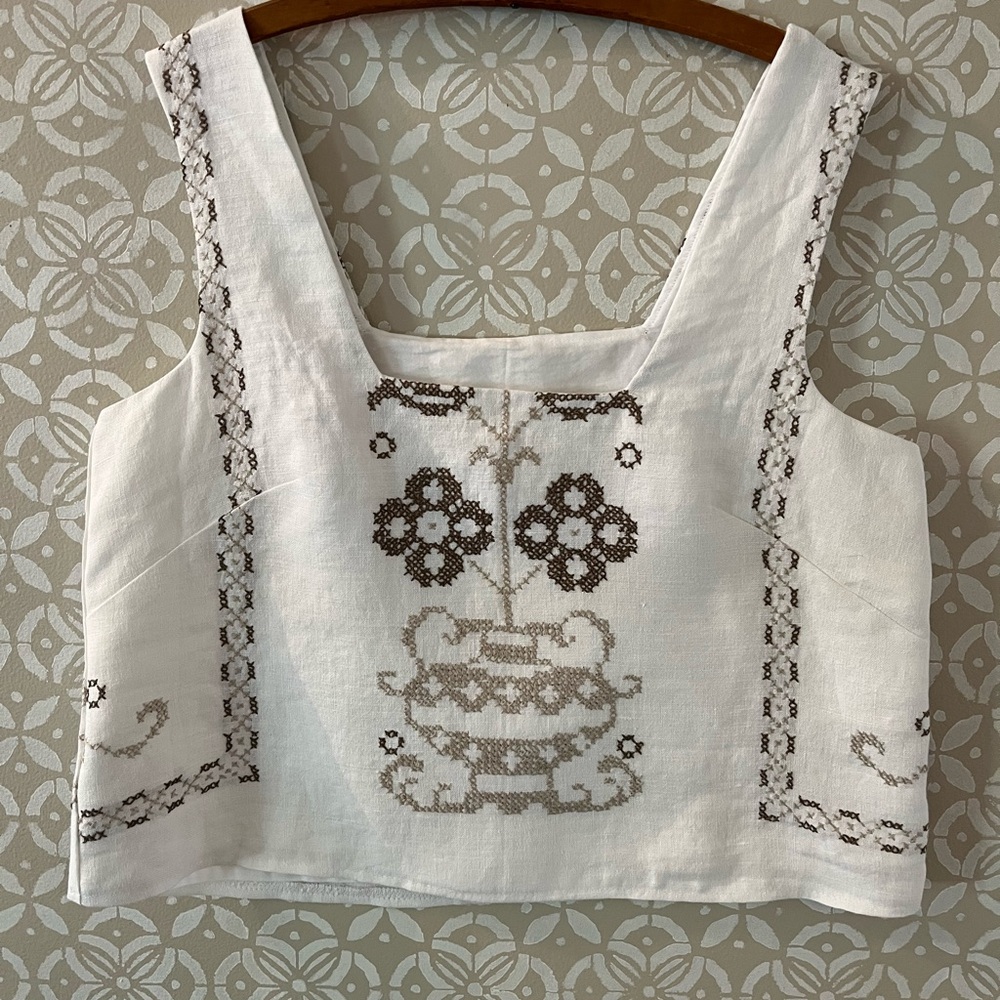Floral Embroidered White and Brown Tank Top